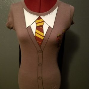 Harry Potter Gryffindor tshirt w/ detachable cape